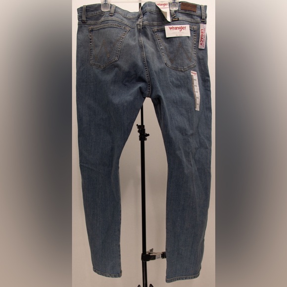 Wrangler Other - Wrangler Men's Legacy Jeans 42x30 Slim Boot Free To Stretch Pants NWT Distressed
